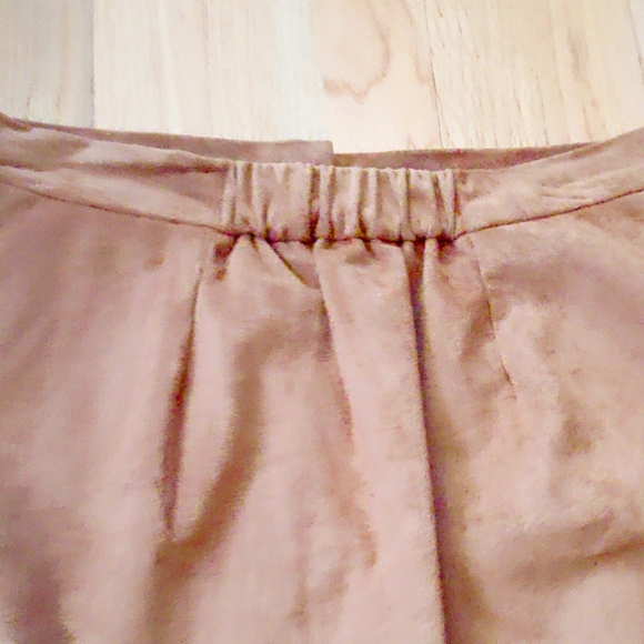 Shein Size Medium Brown Pleated Mini Skirt - Picture 4 of 4